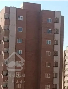 آپارتمان آوان آزادشهر صفر کلید نخورده بدون تجهیزات