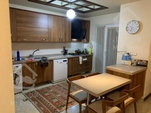 رهن کامل اپارتمان در نیاوران