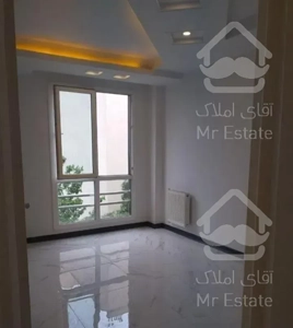 ۶۴ متر // دو خواب // نور مستقیم