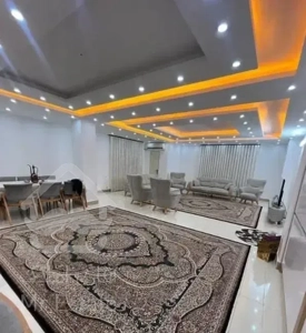 معماری متمایز 135متر 2خواب چهارباغ شرقی تک واحدی