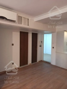 فروش فوری آپارتمان ۶۱متری ۲ خواب، امکانات بی نظیر، لوکیشن عالی ، سال ۸۰