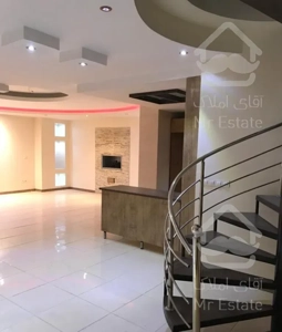 آپارتمان۳ خواب دوبلکس فاز ۱ بلوار شهرداری