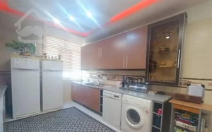 یک واحد اپارتمان ۱۵۰ متری سه خواب فول امکانات