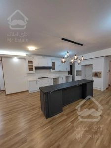 شهرک غرب /توحید ها  /۱۳۵متری۳خواب/ طبقه پنجم