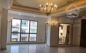 بلوار بعثت ۹۳متر سالن پرده خورتاپ لوکیشن روبه جنوب