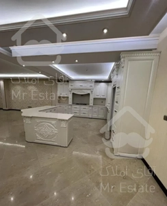 ۲۱۰متر نوساز  شیک