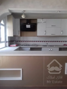 فروش 98 متری دروس