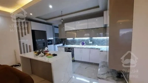 فروش آپارتمان 165 متر در کریم آباد