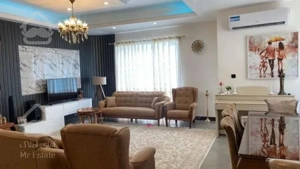 آپارتمان 110 متری _ 10 قدمی دریا _ مناسب سرمایه گذاری