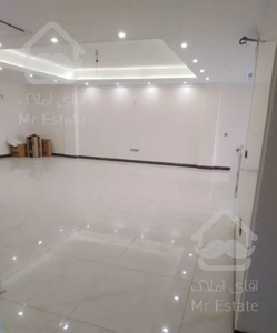 آپارتمان 136 متری ظفر