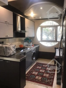 فروش 98 متری پاسداران