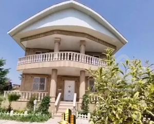 ++ املاک سناتور ++ خانه ویلایی ۲۲۰ متری ۳خوابه