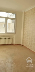 اختیاریه جنوبی 180 متر خوش نقشه با نور فوق العاده