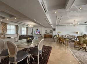 فروش اپارتمان 270 متری زعفرانیه