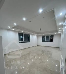 پیروزی / خیابان عادلی و محصل /۱۱۲متر۳ خواب تاپ