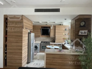 آپارتمان ۱۳۰ متری سعادت آباد