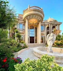 کاخ ویلا600متری/استخرداخلی/باسند