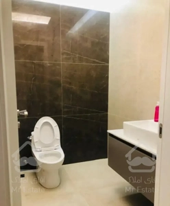 آپارتمان نوساز 180 متری دوخواب