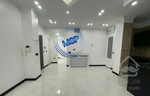 ۶۸متری ۲خواب روبه نما پارکینگ تراورتن سنددار