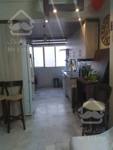 ۴۰متر/۱۰ساله/طبقه اول