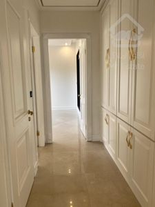 300 متر در قلب پاسداران * تکواحدی *