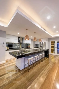 90 متری پاداد غربی خیابان عریض شرایطی