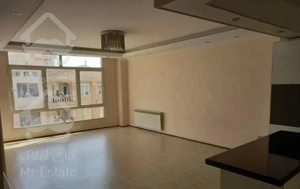 ۸۰متردوخواب/فول امکانات/دارای مشاعات آبی