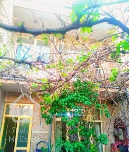 دوطبقه ویلایی نقلی ایستگاه سرعین