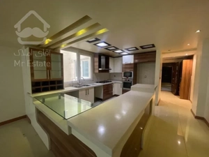 فروش زعفرانیه 140 متر 3 خواب طبقات بالا لوکیشن دنج