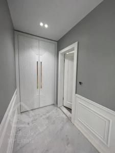 فروش اپارتمان 270 متری زعفرانیه