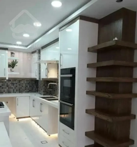 ** آپارتمان۱۱۷ متری۳خواب ط۵ ویوی صفه خ لاهور **