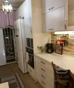 ۴۸ متر تکواحدی با پارکینگ
