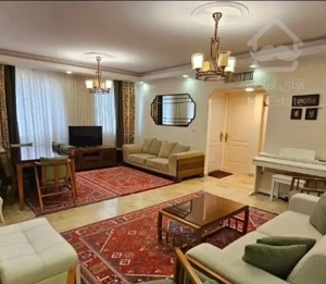 ۷۹ متر، ۲ خواب، سالن پرده خور، جنت شمالی