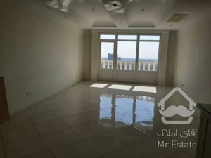 فردوس غرب ۱۳۰‌متر ۳ خواب سوپر لاکچری