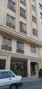 ۱۷۶ متر کلیدنخورده اباذر