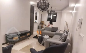 واحد لوکس ۸۵ متری خوش نما