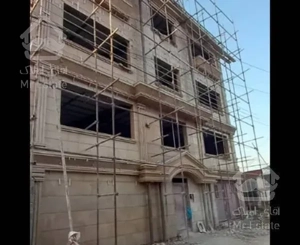 آپارتمان ۲۲۰ متری