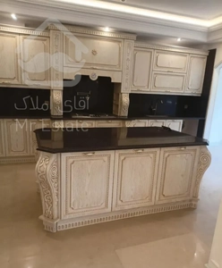 130متری / خیابان امیر صبوری / ۲ پارکینگ سندی