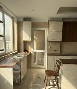 ۸۳ متر ۲ خواب شمالی رو به آفتاب کلید نخورده