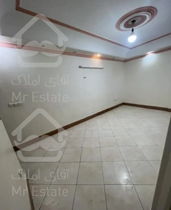 ۴۵متر آسانسور‌ انباری پارکینگ‌موتور/پیروزی مغانلو