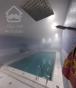 ویلا استخر داخل دوخوابه مستر فول نوساز لوکیشن عالی