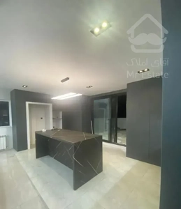 آپارتمان ۱۸۵متر بلوار شهدای گمنام