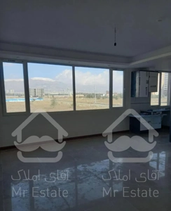 ۱۰۰ متری کلیدنخورده دهکده المپیک