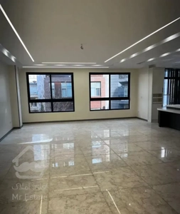 ۱۵۰متر غرق نور