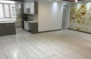 ۶۲ متر/۱۱ ساله/فول بازسازی /آسانسور و انباری