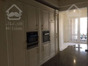 خرید و فروش آپارتمان مسکونی 265 متری فرمانیه مهماندوست