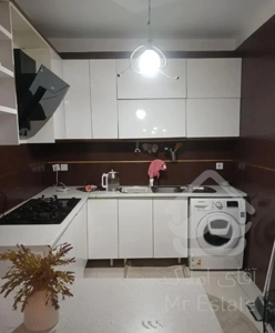 ۸۵ متر ۲ خواب صرافهای جنوبی کوچه پارک