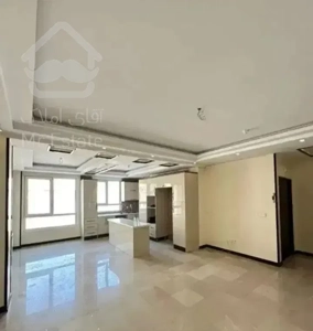 آپارتمان ۱۰۰ متری / ملکی / چند قدمی بلوار گلستان