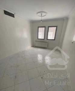 نواب طبقه همکف