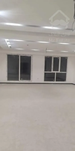 واحد ۱۶۷ متری نما مدرن نوساز